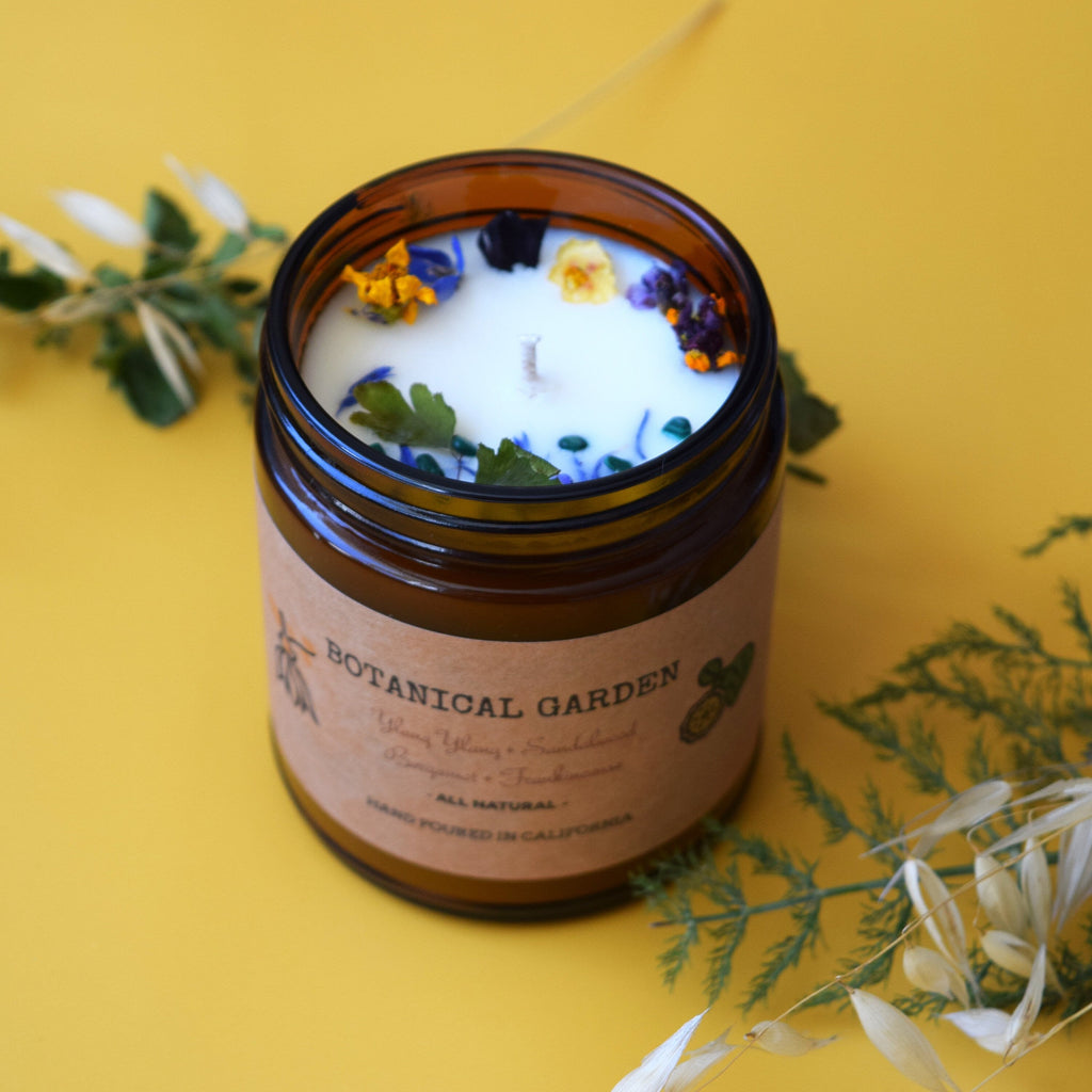 Ylang Ylang Sandalwood Soy Candle with Dried Flowers