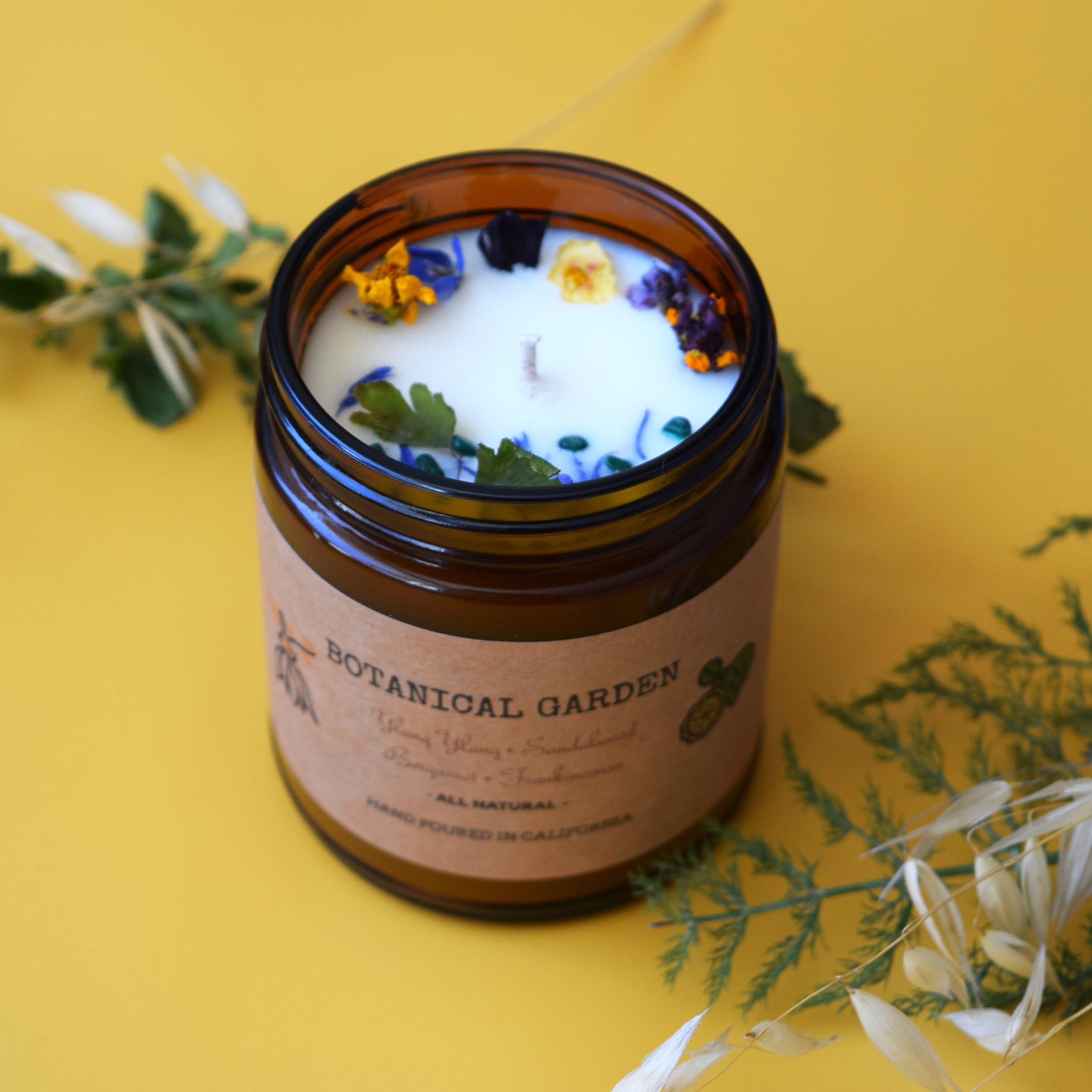 Ylang Ylang Sandalwood Soy Candle with Dried Flowers